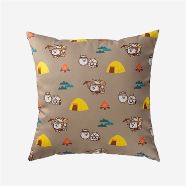 クッション ガマトトキャンプ＆ネコ店員